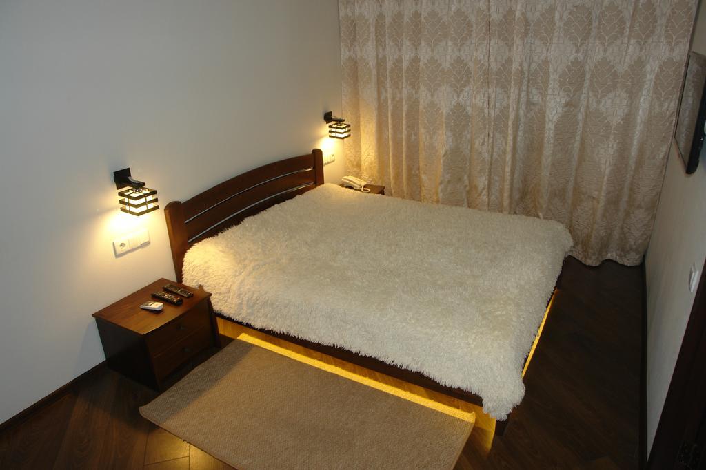 Hotel Sicilia TTchornomorsk Extérieur photo