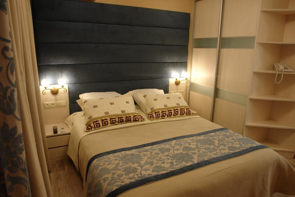 Hotel Sicilia TTchornomorsk Extérieur photo